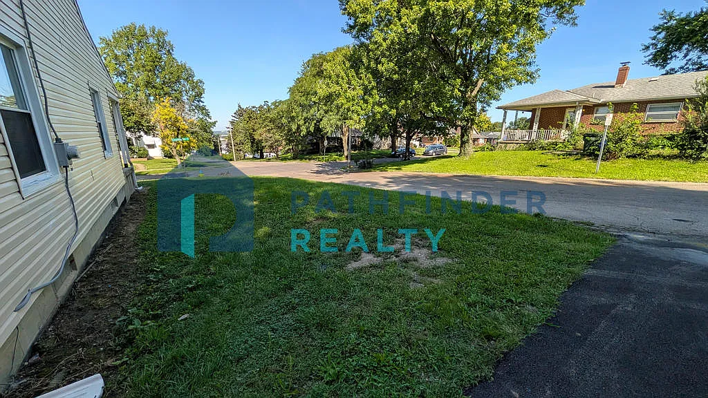 2 bed, $1,075 — Photo 2