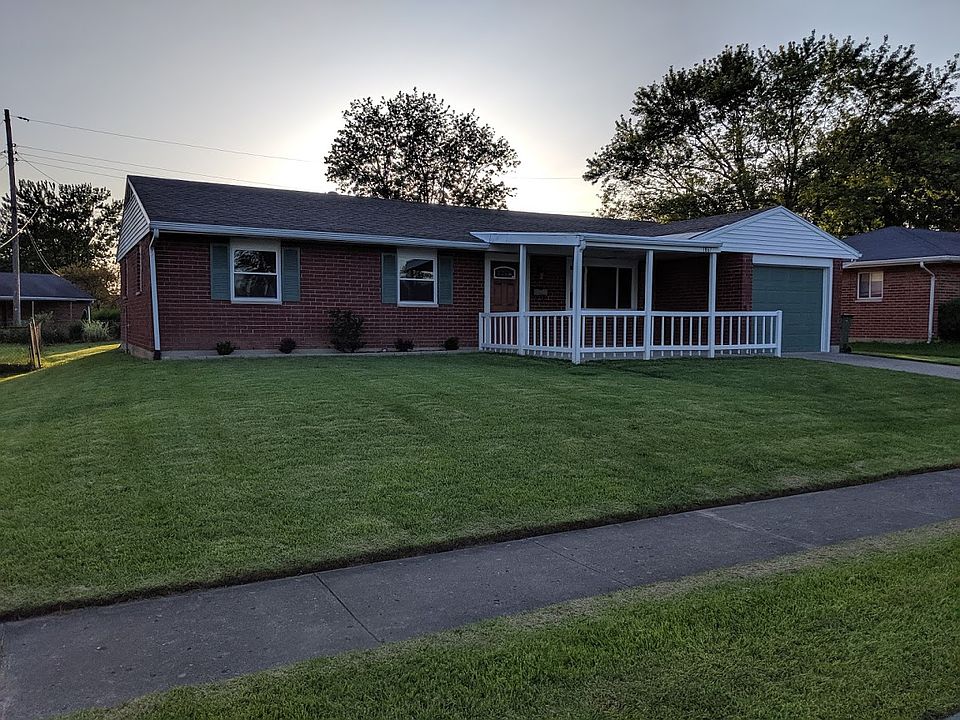 1st image of 1867 Fair Oaks Dr