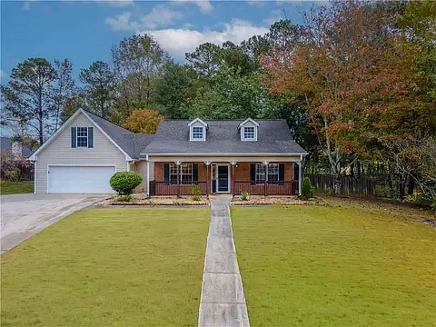 Charming 4BR House in Covington — Photo 1