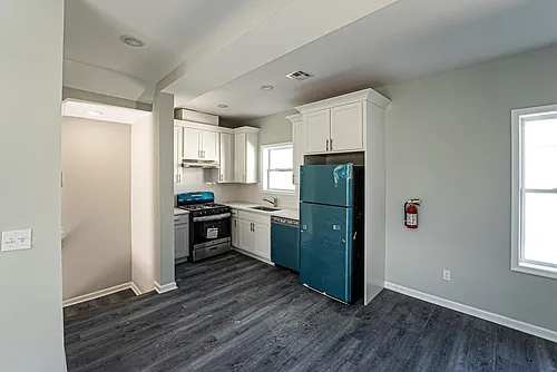 295 Pershing Ave #1-4 Photo 1
