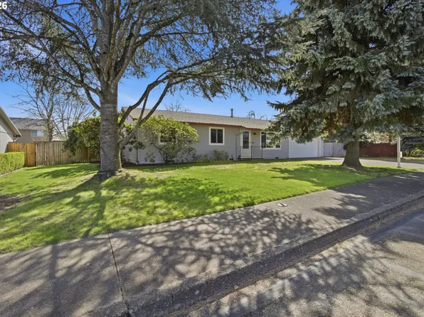 1986 SW Tamarack St, McMinnville, OR 97128