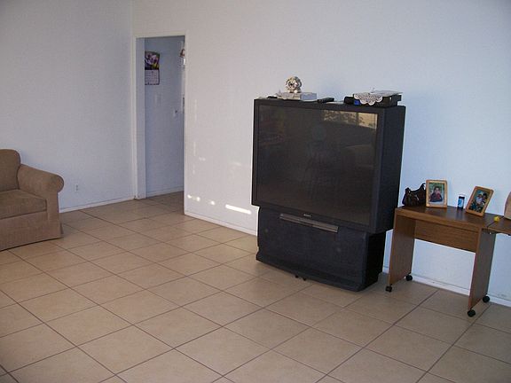 5th image of 12630 Paddison Ave
