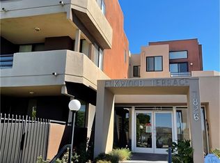 7826 Topanga Canyon Blvd APT 323, Canoga Park, CA 91304