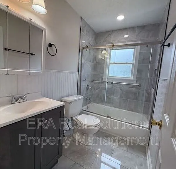 2217 Grasmere Ave — Photo 8
