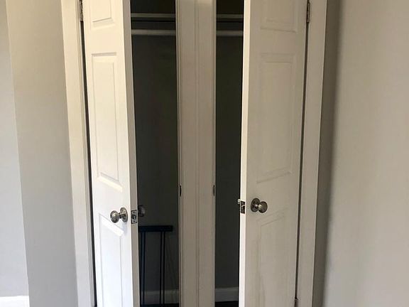 4th image of 2391 Davidson Ave APT 2A