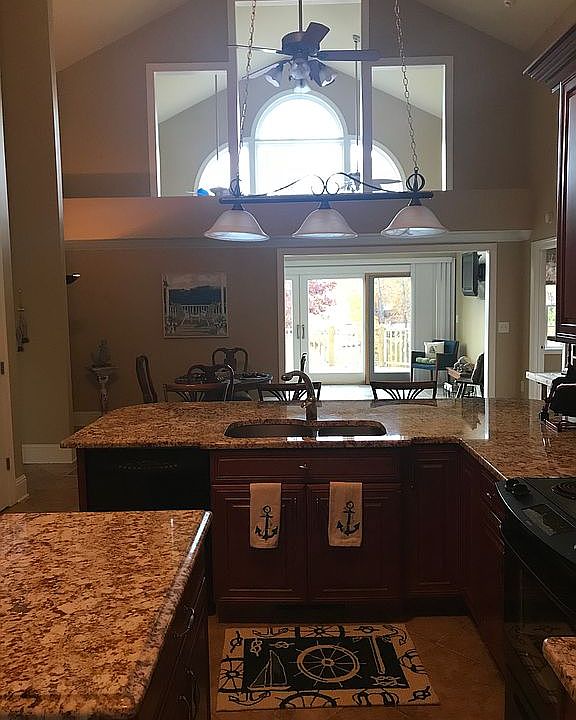 Kitchen open floor plan