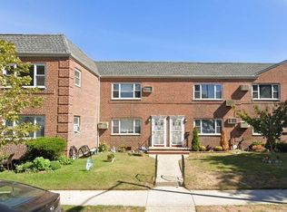 1079 Shore Pkwy #1B, Brooklyn, NY