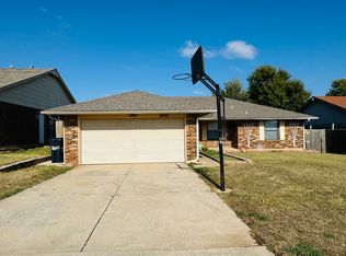 8809 NW 84th St, Oklahoma City, OK 73132