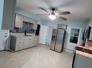 43 Ring St APT 2, Providence, RI 02909