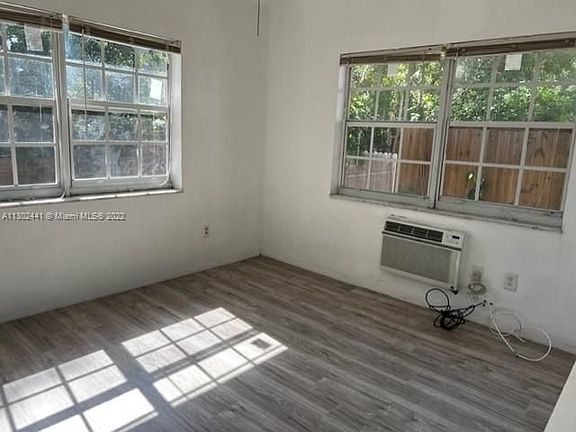 3rd image of 7800 NE 10th Ct #4