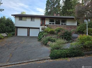 415 N 179th Pl, Seattle, WA 98133