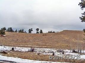 2nd image of 876 Corral Rd