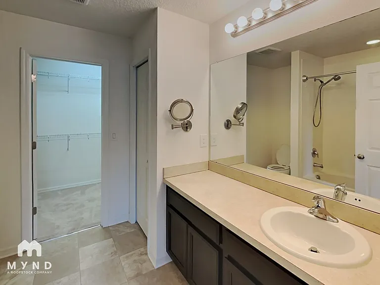 7043 Spotted Deer Pl — Photo 15