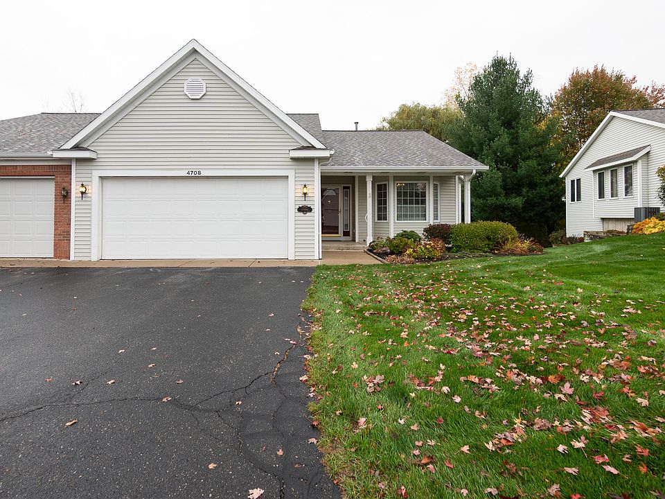 1st image of 4708 Crescent Dr #10