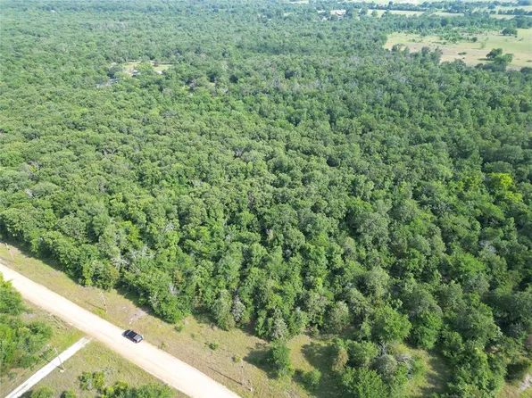 Rim Rock Rd, Webbers Falls, OK 74470