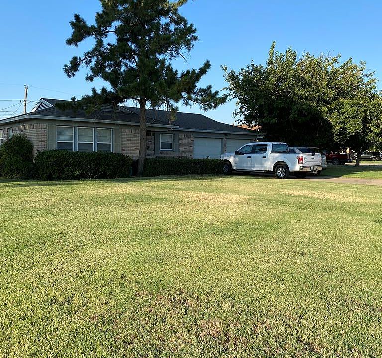 1st image of 4301 Versailles Dr
