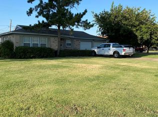 4301 Versailles Dr, Midland, TX 79703