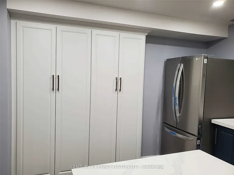 89 Woodcock Ave #BASEMENT — Photo 9