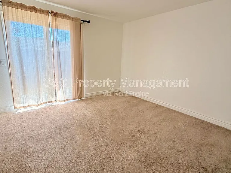 340 W 15th Ave #7 — Photo 6