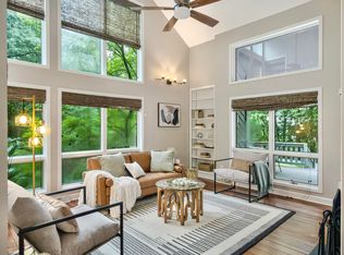 523 W Carolina Ave, Summerville, SC 29483