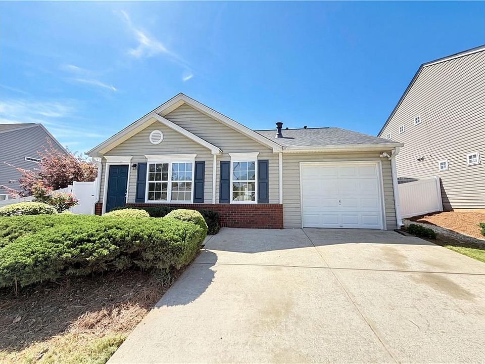 1st image of 503 Oakleaf Ct