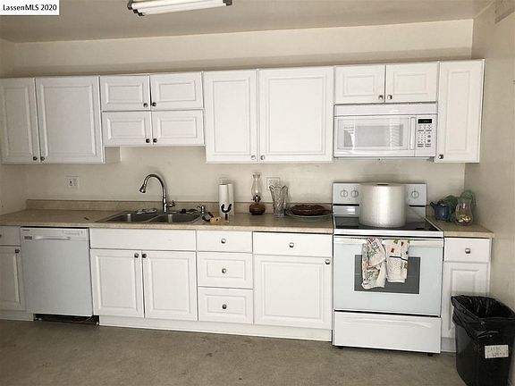 5th image of 172 S Mesa St