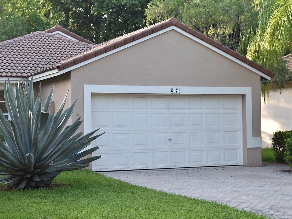 1st image of 6071 NW 40th St