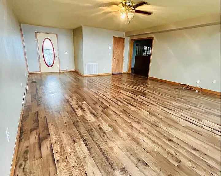 6913 Orchard Point — Photo 8