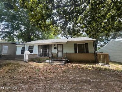 2566 McDowell Cir, Jackson, MS, 39204