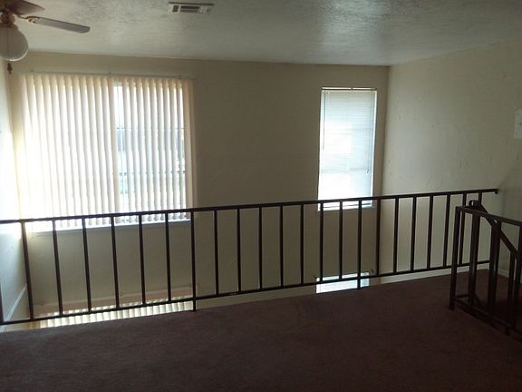 4th image of 301 Hal Muldrow Dr APT 1204
