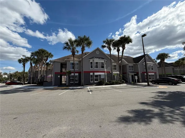 3100 Parkway Blvd #327, Kissimmee, FL 34747