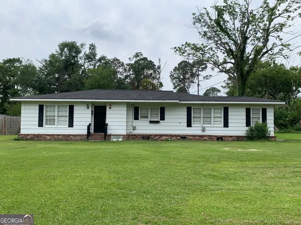 132 W Forest Ave, Homerville, GA 31634
