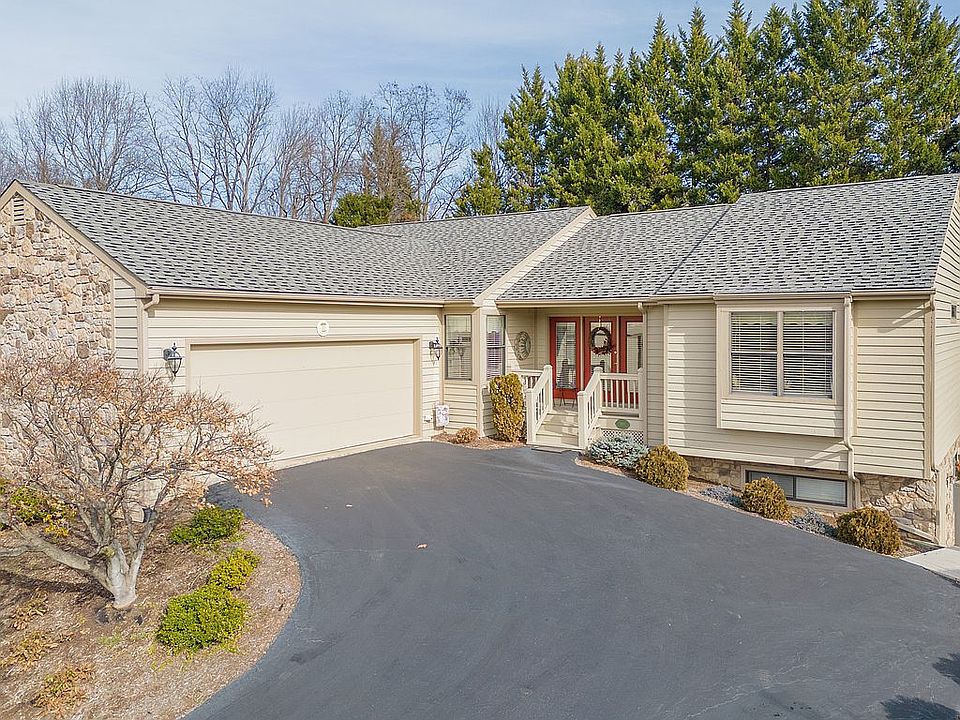 1910 McVitty Rd, Salem, VA 24153 Zillow