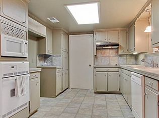 418 N Broadmoor Cir, Baton Rouge, LA 70815