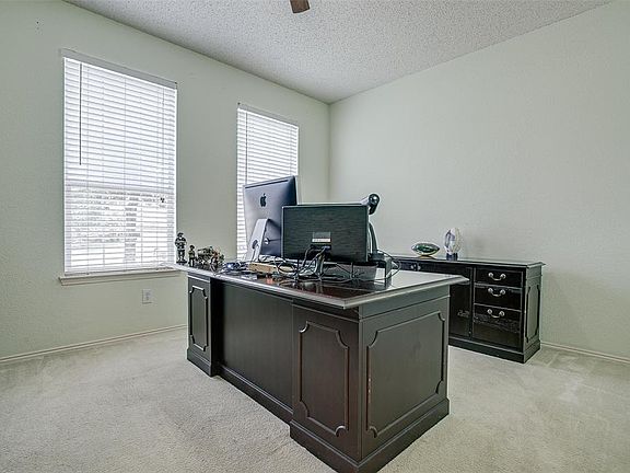 5th image of 1501 Richfield Ct
