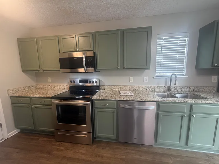 1755 Polaris Dr — Photo 20