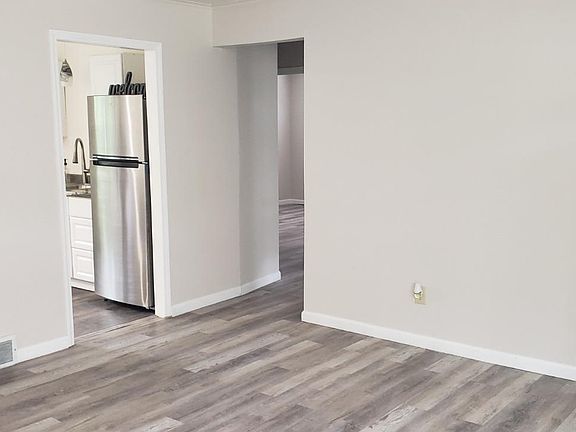 5th image of 2005 S Teralta Cir