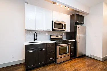 Rented by SCOUTBK.COM