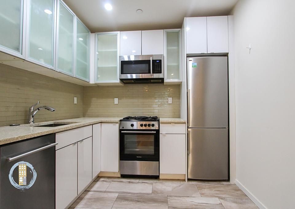 1st image of 472 Marcus Garvey Blvd #3BB