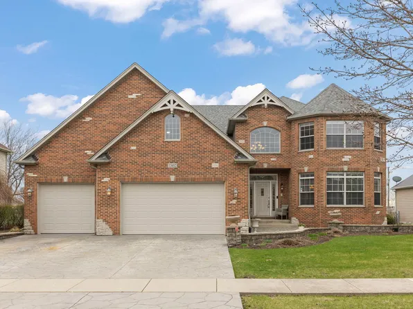 13452 Skyline Dr, Plainfield, IL 60585