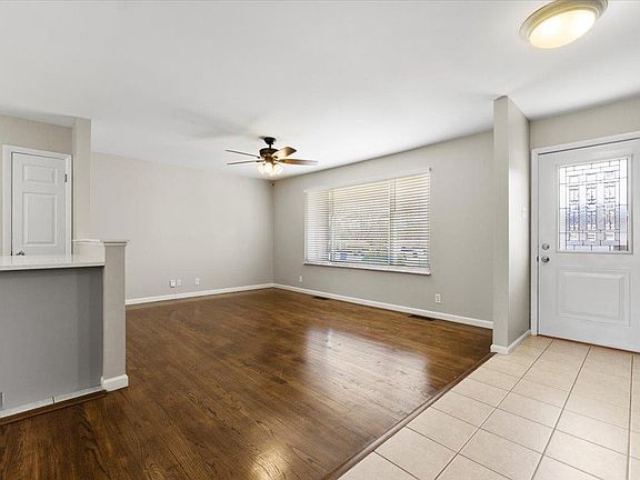 2nd image of 12219 Belwyn Dr