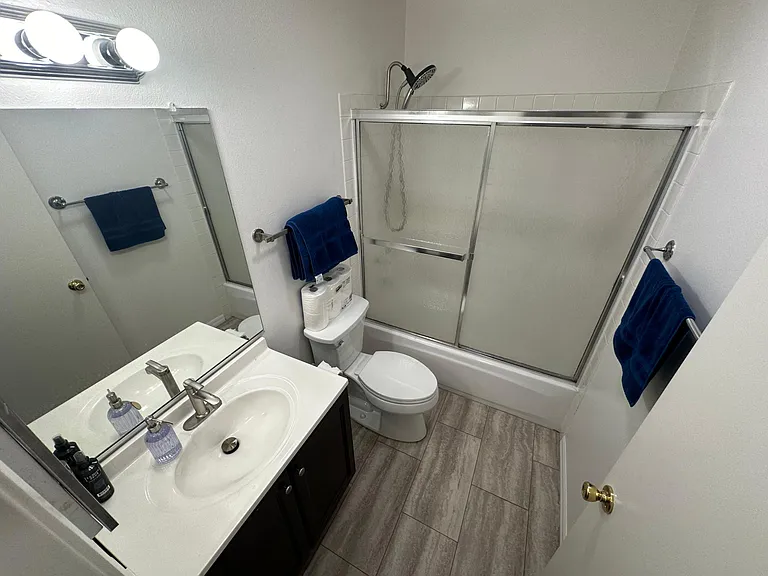 10676 Dabney Dr #115 — Photo 5