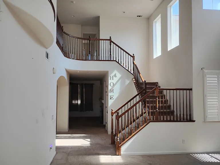 1261 Baxter Dr — Photo 7