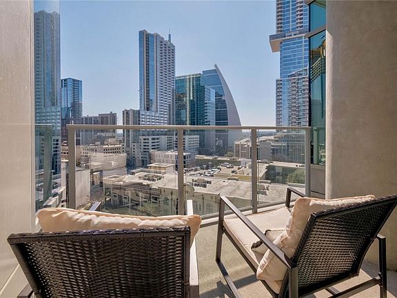 2nd image of 501 West Ave #1005