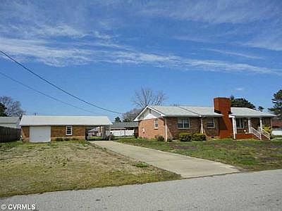 1st image of 1102 Heretick Ave