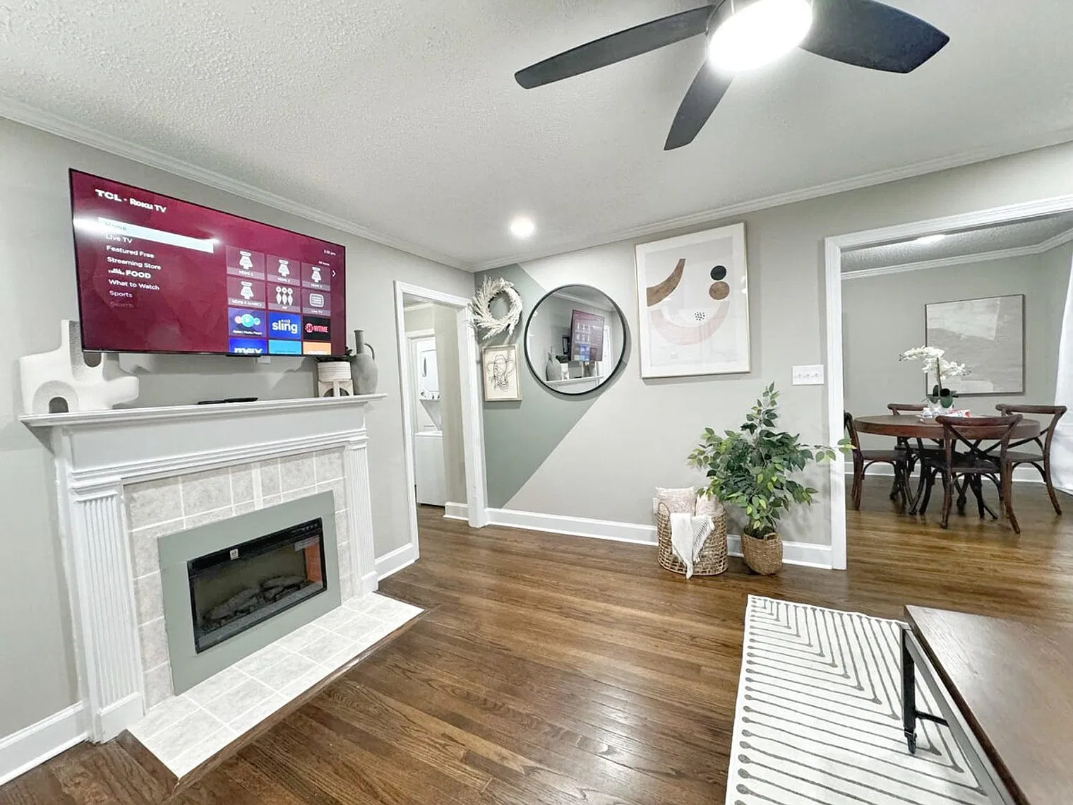 2 bed, 1.0 bath, 785 sqft, $2,830 — Photo 3