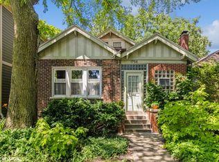 1756 W Columbia Ave, Chicago, IL