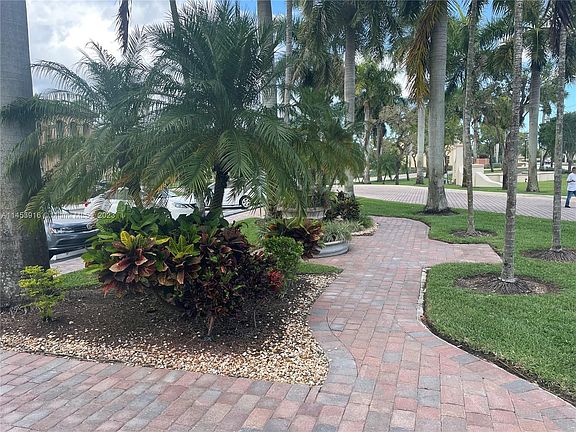 4th image of 12868 SW 135th Ter #12868