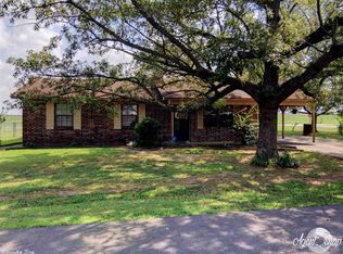 405 Plantation Dr, Lonoke, AR 72086