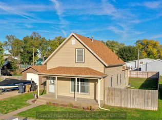 105 May Ave, Gibbon, NE 68840